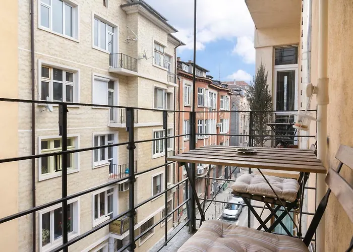 Beautiful Business Apartment- Center By Flat Mаnager Διαμέρισμα Σόφια