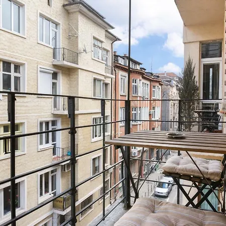 Beautiful Business Apartment- Center By Flat Mаnager Apartmán Sofie